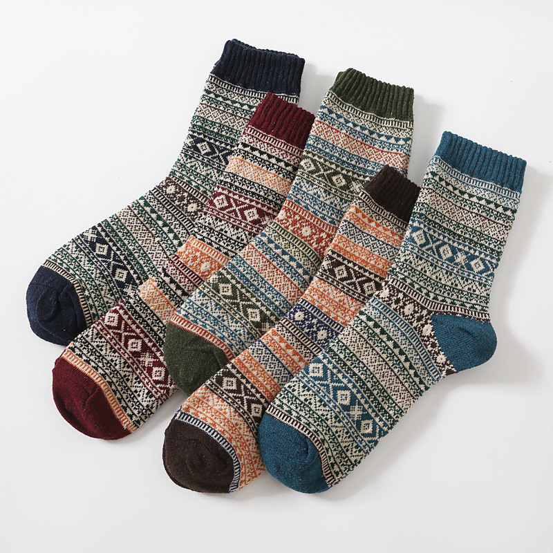 Sock street stall export socks, thick and warm autumn and winter socks for men, Japanese retro ethnic style small diamond-shaped wool socks, cross-border export mid-calf socks