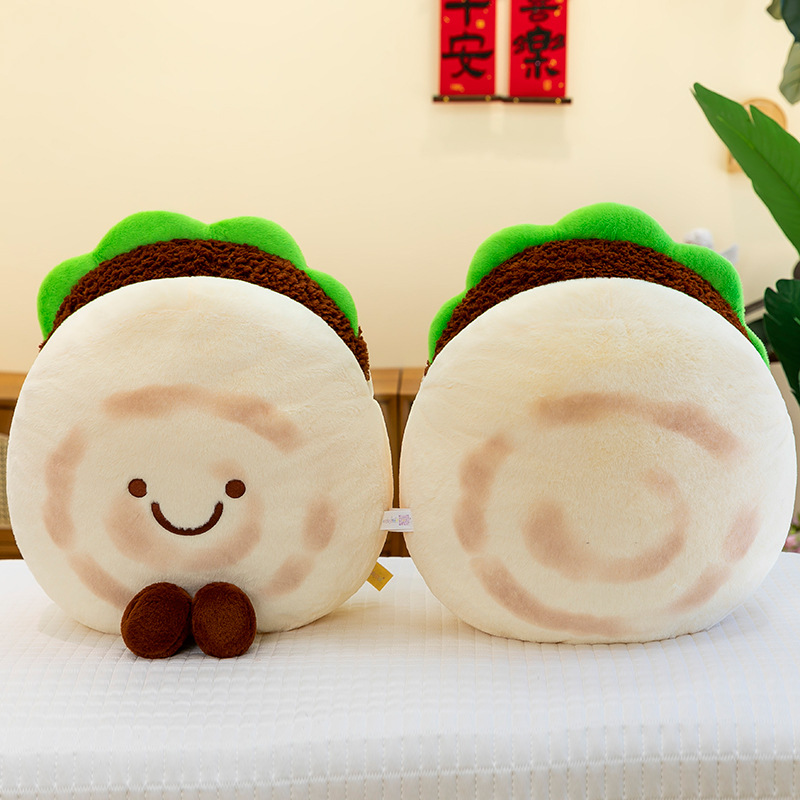 A creative new plush toy for meat sandwiches, a fun and cute meat sandwich doll pillow, is a perfect birthday gift for girls