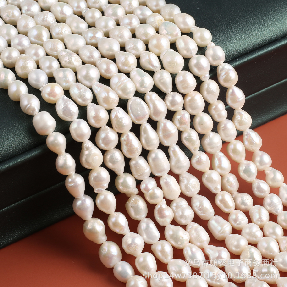 Wholesale of natural freshwater pearl teardrop-shaped Baroque DIY jewelry, handcrafted jewelry necklaces