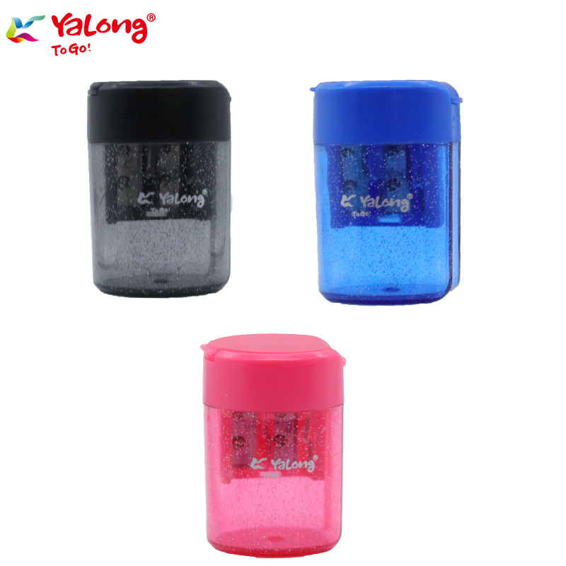 شفرة قلم بلاستيكي ذو ثقوب مزود بغطاء، شفرة قلم مصنوعة من البلاستيك Item Picture