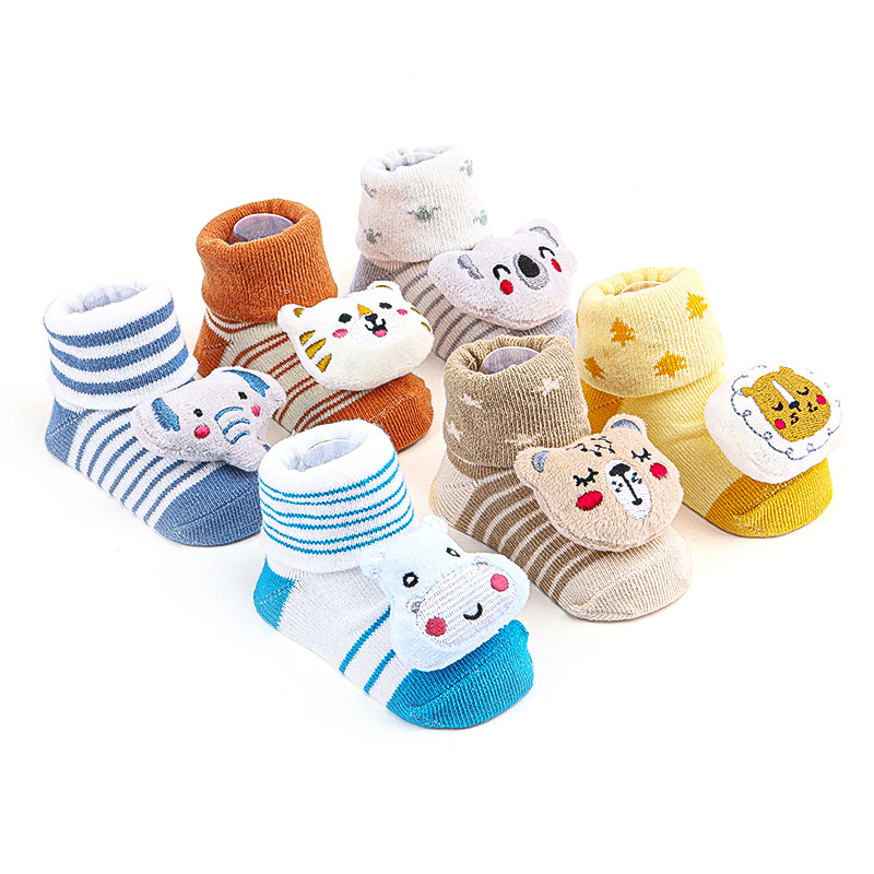 Cross-border exclusive baby socks, spring and autumn thin floor socks, cartoon doll socks with built-in bells, baby socks, and walking socks Specification image