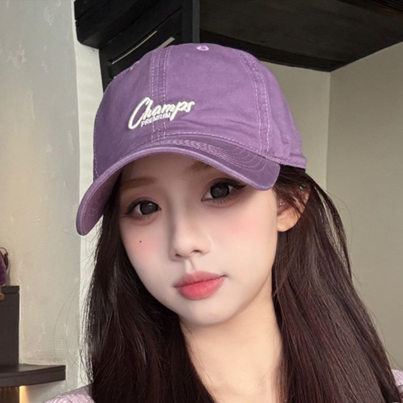 Retro letter baseball cap, soft top, versatile baseball cap, wide brim, small sunshade cap for boys and girls who can make their faces look fairer