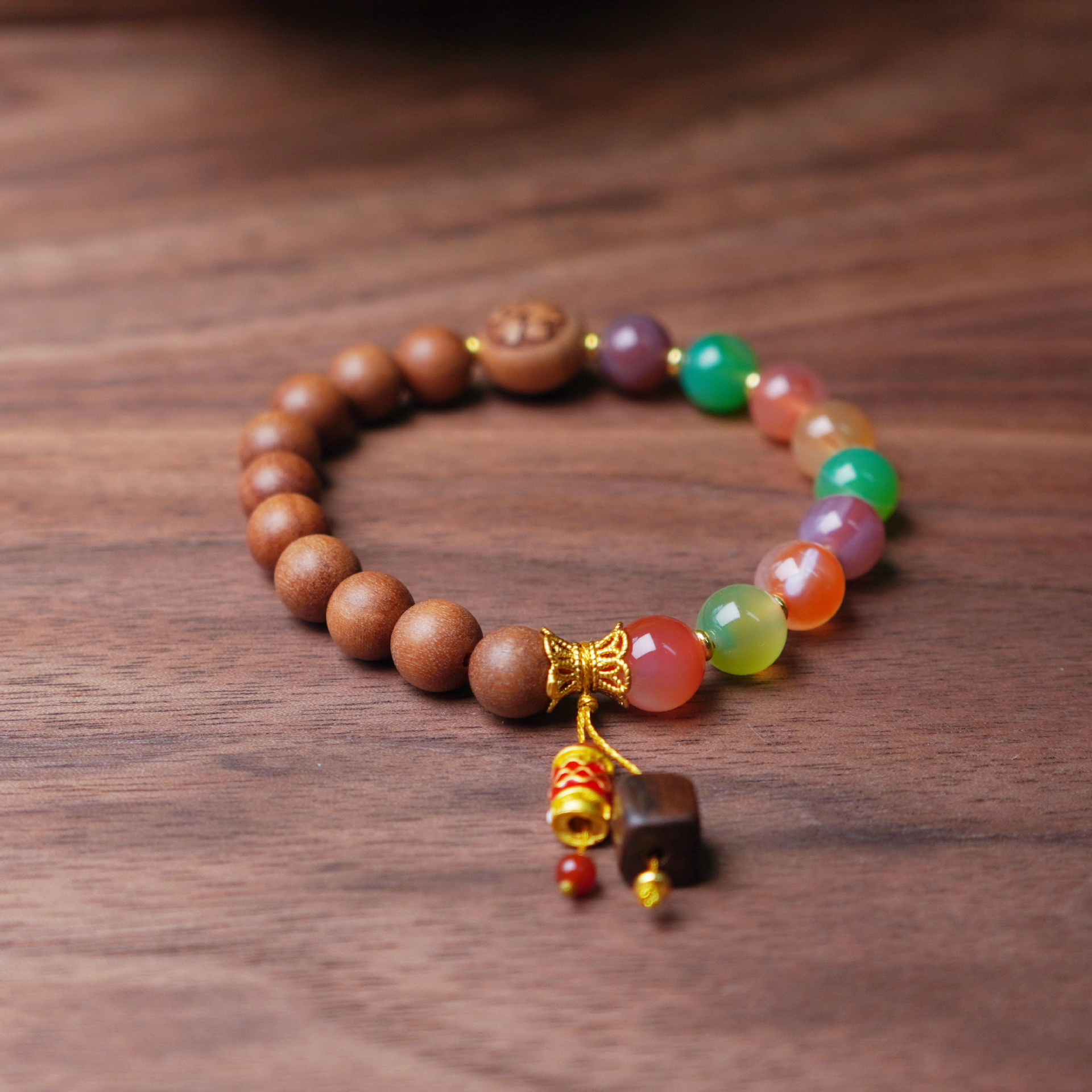 Natural sandalwood bracelet, retro and sweet, peace and fortune pendant, agate bracelet, beads, men's and women's cultural play Buddhist prayer beads accessories Specification image