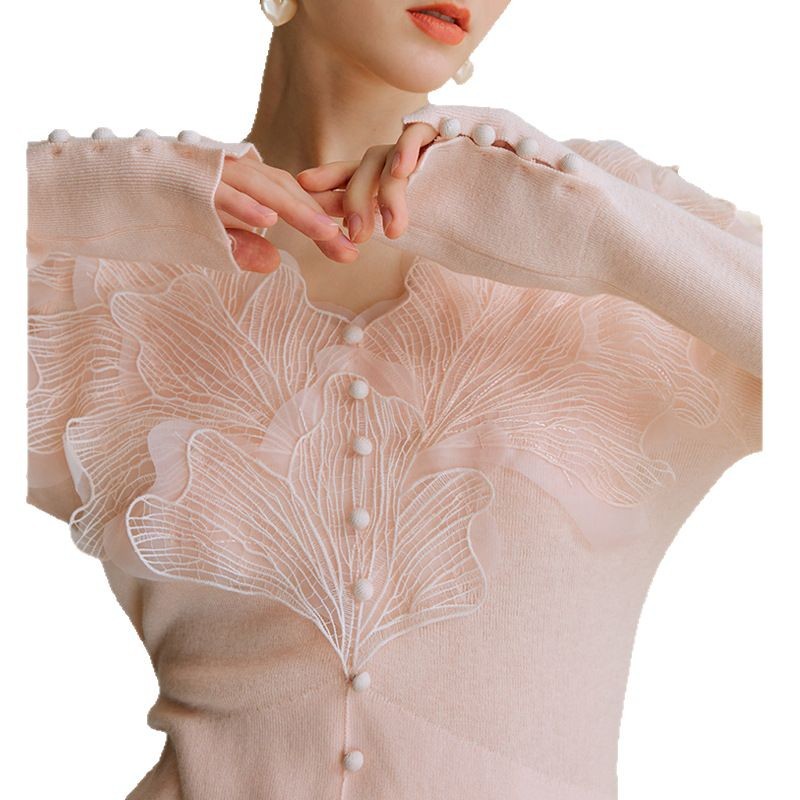 Pink feather cotton blended knitted sweater base layer for women, new Spring 2025 lace long-sleeved top Item Picture