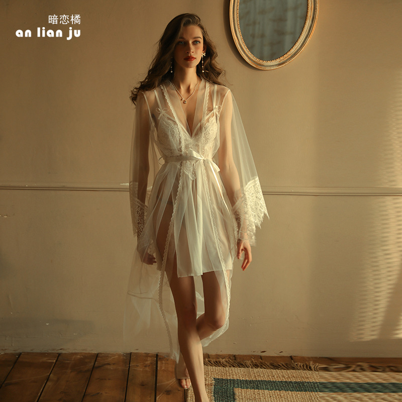 Secret Love Orange High-end European and American seductive pajamas, sexy underwear, extended lace bathrobe, transparent and interesting home wear 322 Application Scenario