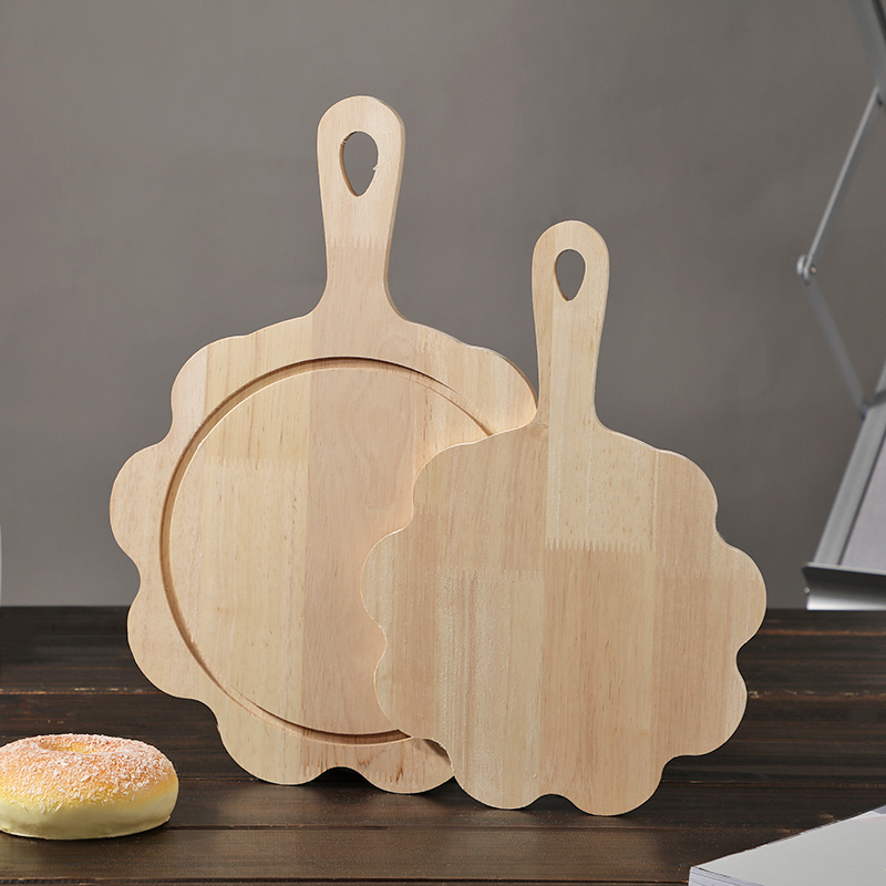Wooden plates, wooden plates, original wood plates, Japanese wooden trays, irregular pizza plates for home use, Western wooden trays, heart plates Application Scenario