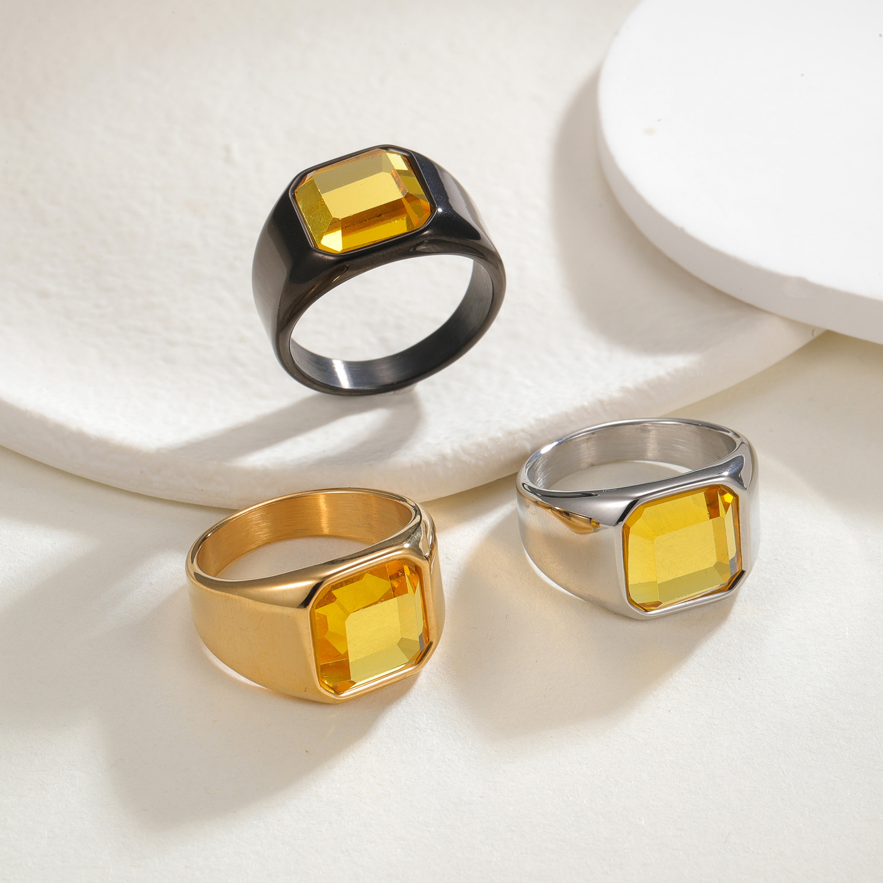 Cross-border new titanium steel jewelry inlaid with multi-color gemstones and cast rings, European and American trendy men's wedding rings Application Scenario