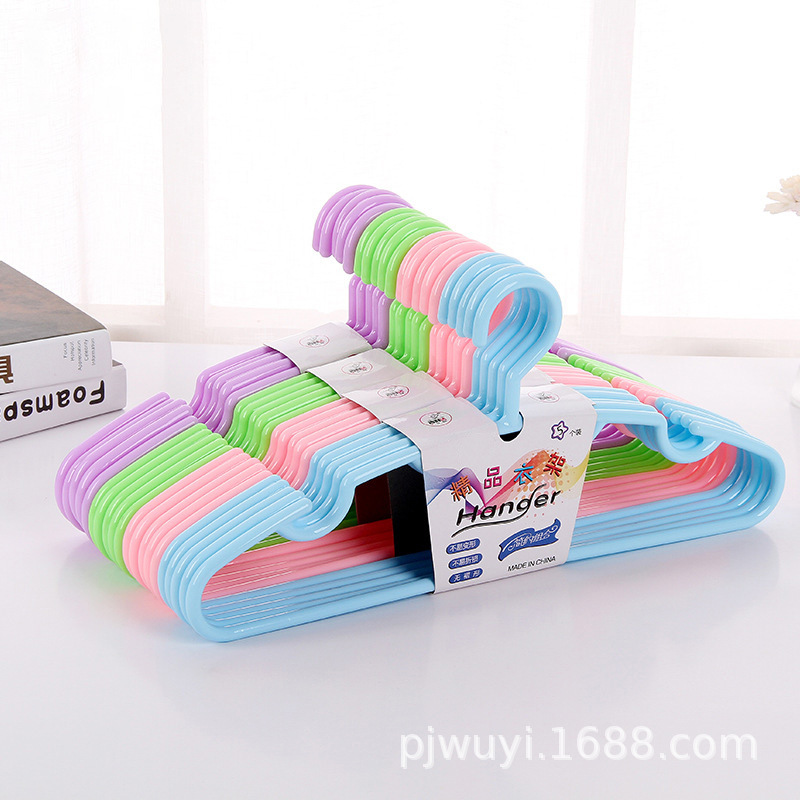 塑料无痕防滑衣架子超市商场热卖成人衣撑子家居学生宿舍衣挂