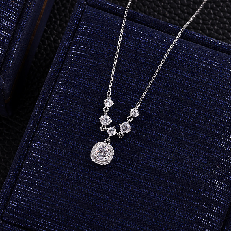 银饰/项链/金色链子/珍珠/梵克雅宝单花项链产品图