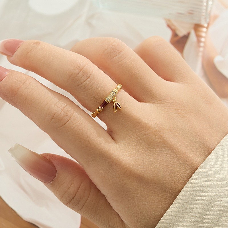 Light luxury Chinese-style bamboo joint open ring, copper alloy micro-inlaid zircon enamel oil drip pendant design, adjustable ring details Picture