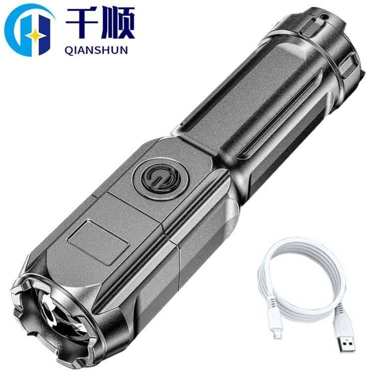 跨境LED手电筒强光可充电家用耐用野外超亮远射变焦便携式手电筒