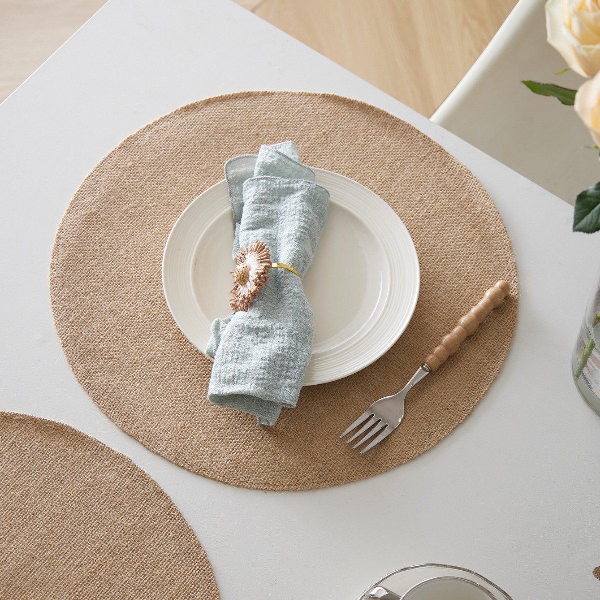 Cross-border Amazon best-selling natural and eco-friendly table MATS, woven paper placemats, heat-insulating and heat-resistant bowl MATS, coasters and decorative MATS Cross-border Amazon best-selling natural and eco-friendly table MATS, woven paper placemats, heat-insulating and heat-resistant bowl MATS, coasters and decorative MATS