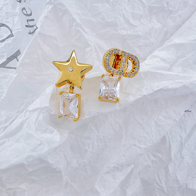 网红同款轻奢气质耳钉五角星不对称锆石耳环S925银针甜美气质饰品