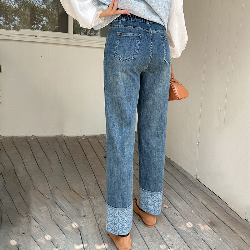 女式牛仔裤实物图