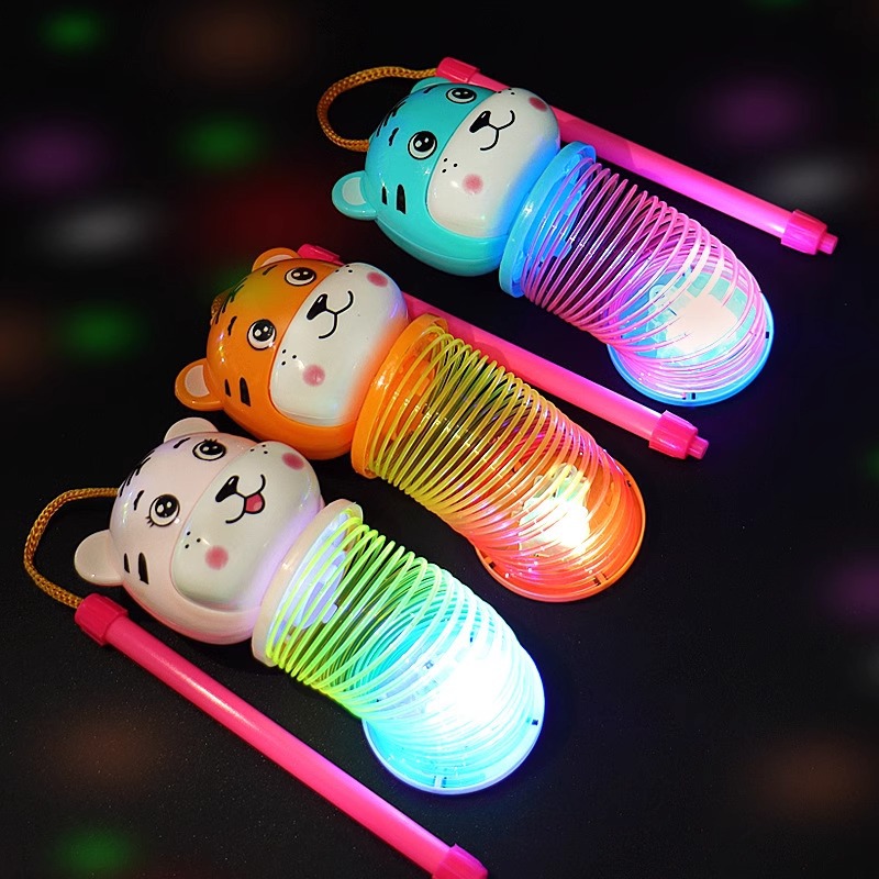 Creative cartoon illuminated lanterns for the Year of the Tiger, illuminated projection lanterns, hand-held rainbow rings, spring rings, street toy supplies Specification image