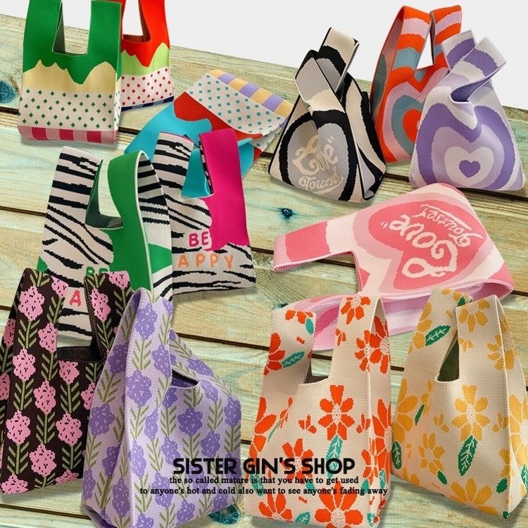 One-piece consignment gift bags, birthday gift bags, handbags, hand-carried handbags for going out, panda handbags, woven handbags, knitted handbags, wholesale at street stalls Application Scenario