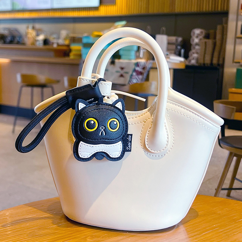 创意PU皮革猫咪钥匙扣挂件可爱情侣汽车钥匙链书包玩偶小挂饰批发细节图