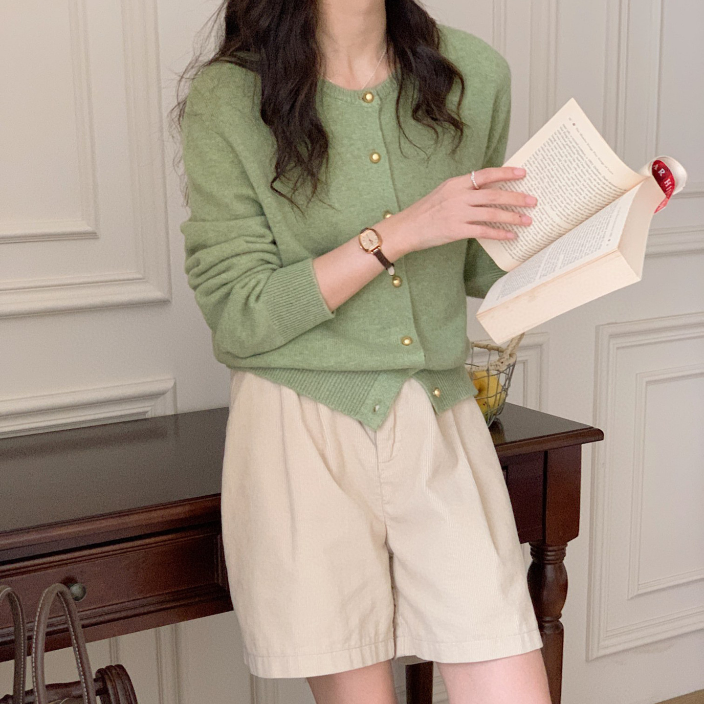 清仓~100全羊毛小金扣圆领针织开衫女秋冬软糯螺纹平针围巾毛衣