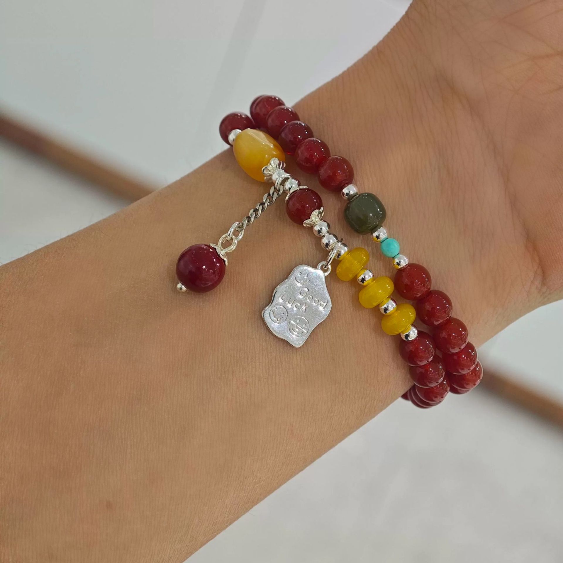 S925 sterling silver 11.28 double-ring red agate Goodluck bracelet, a fashionable, light luxury and versatile new Chinese-style beeswax bracelet details Picture