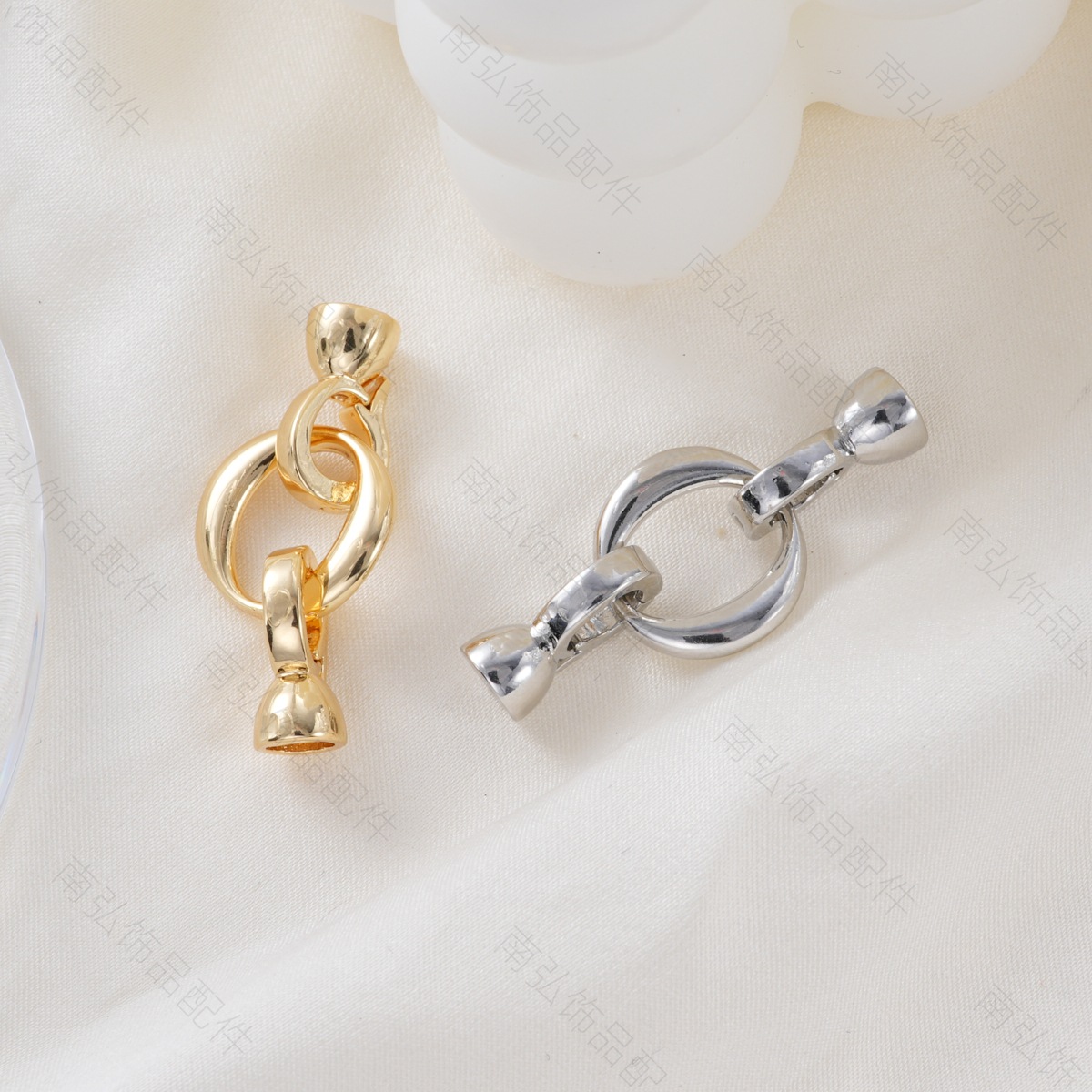 Copper-plated 18k gold color-preserving glossy circular connection buckle, horn buckle, bracelet, necklace buckle, DIY jewelry accessories details Picture