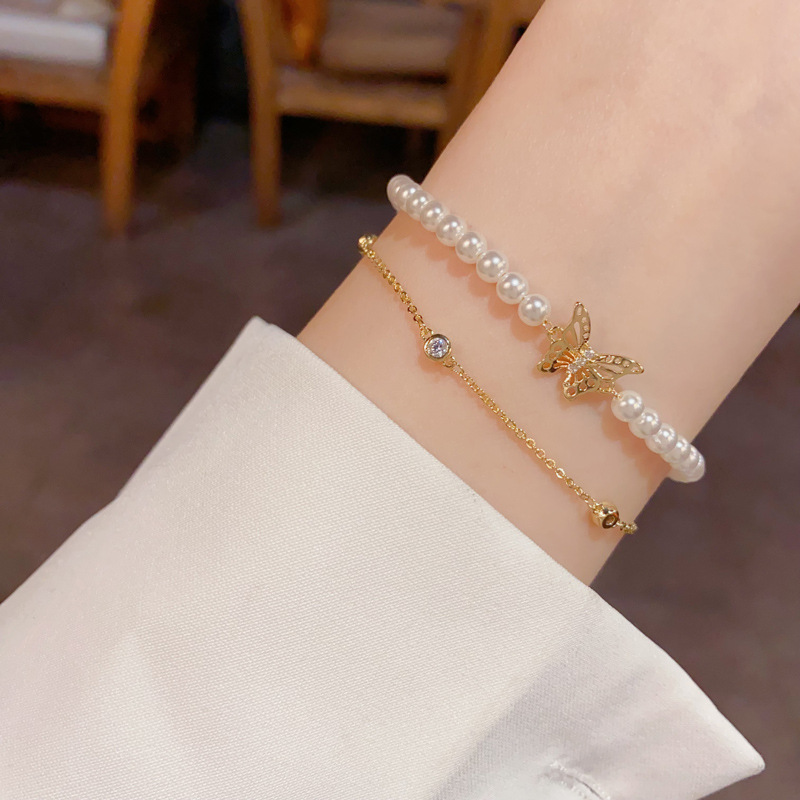 French light luxury gentle and versatile double-layer pearl chain butterfly bracelet, women's personalized light luxury design sense jewelry wholesale details Picture