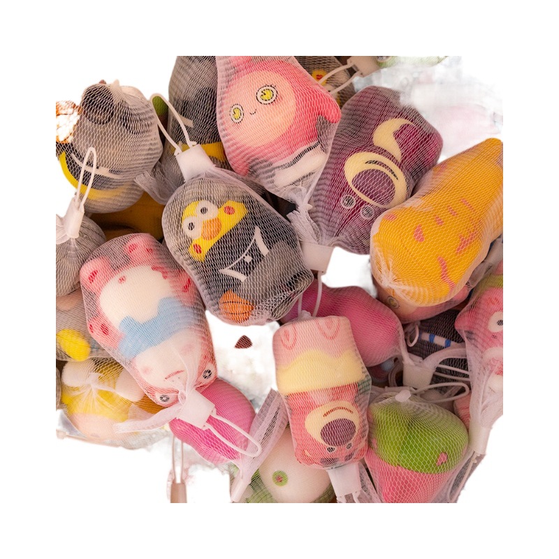 玩具/钥匙扣儿童玩具/尖叫鸡/新奇/扭蛋机白底实物图