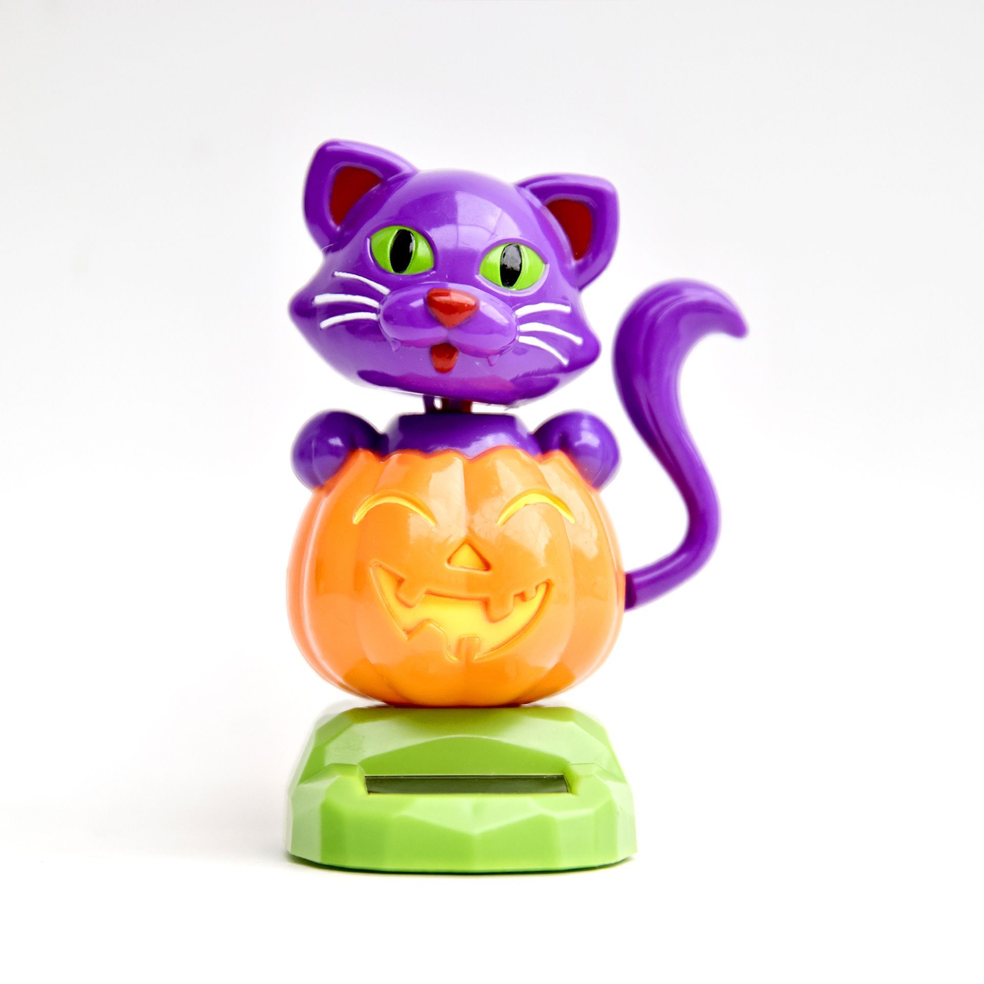 New solar-powered shaking figure Halloween Pumpkin Cat Car Ghost Festival Pumpkin Cat swing figure factory direct sales details Picture