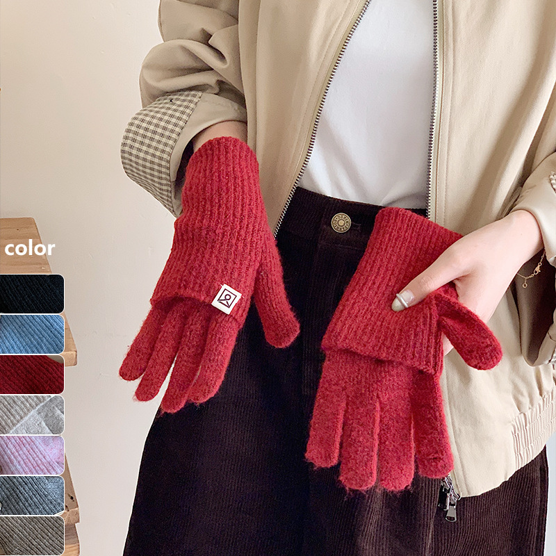 An InS-style pair of wool gloves for women to wear twice in winter, soft and soft, touch screen for cold protection, long knitted gloves, trendy