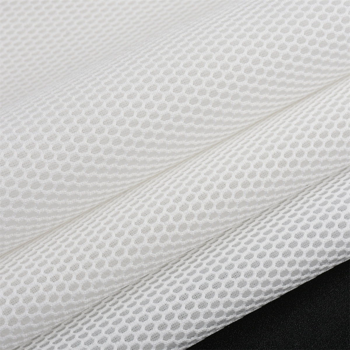 Polyester low-elasticity 045 mesh fabric for mattress seat cover, bag and shoe materials, sandwich mesh fabric Specification image