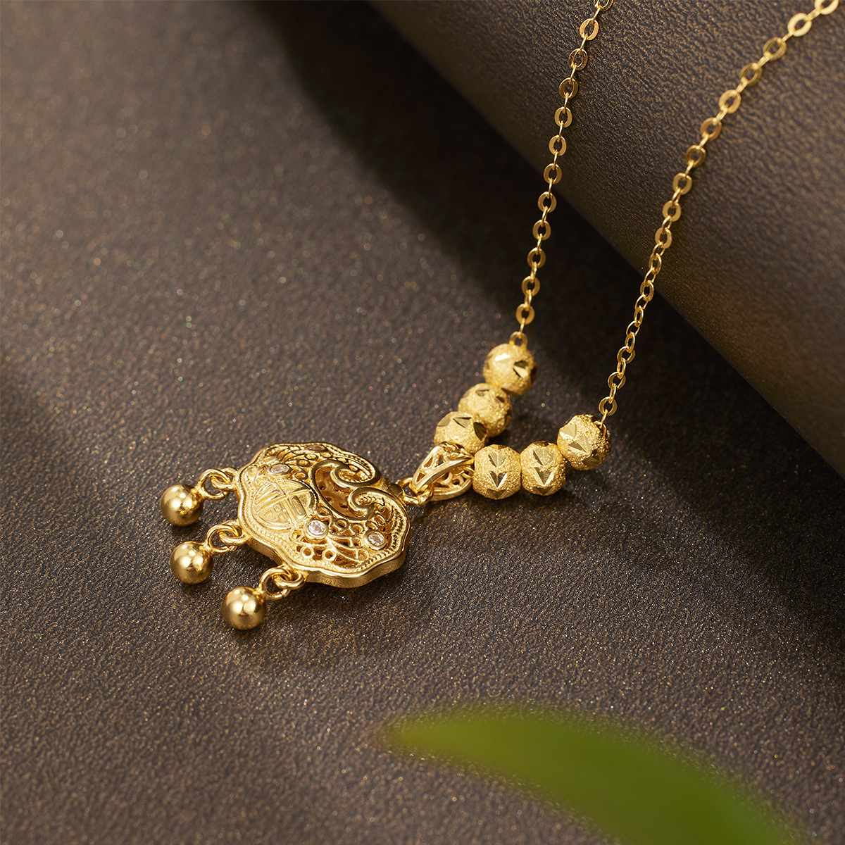 Peace Lock necklace, Chinese and ethnic style, double-sided filigree hollowed-out ruyi longevity lock collarbone chain accessory details Picture