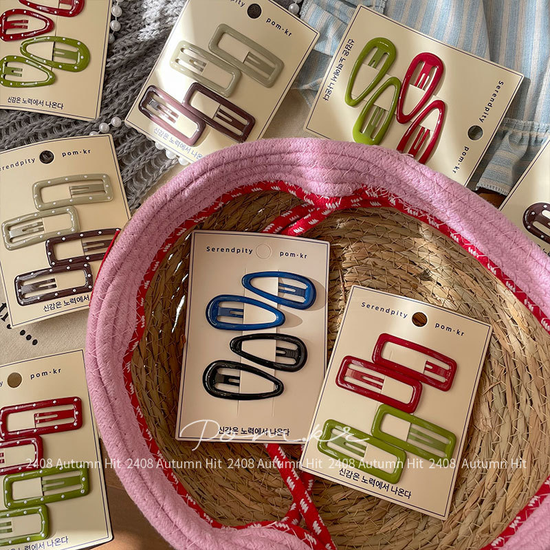 New Korean-style polka dot handcrafted hair clips for children, geometric side bangs clips, colorful sweet bye-bye clips for girls, Serendipity pom.kr multi-color hair clip set with polka dots Application Scenario