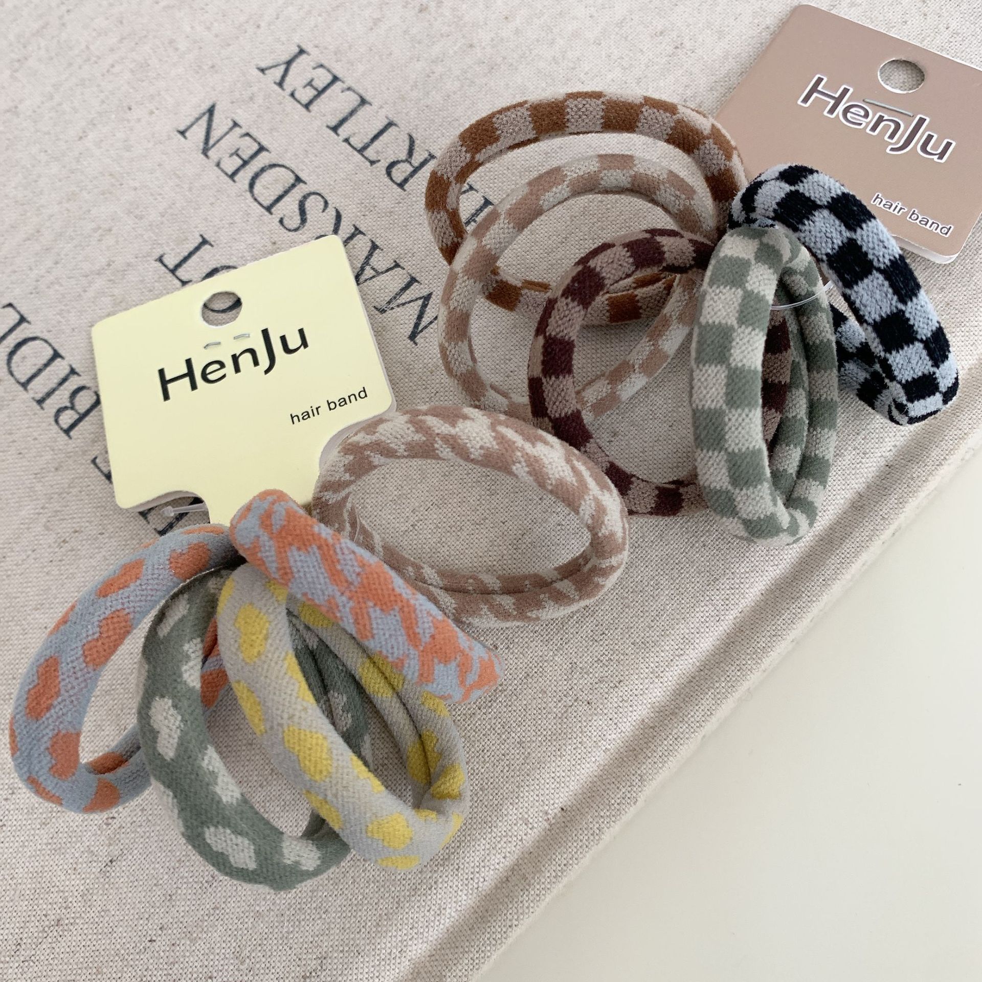 5-piece simple and seamless towel band hair tie set, versatile ponytail hair tie, high-elasticity hair tie band Application Scenario