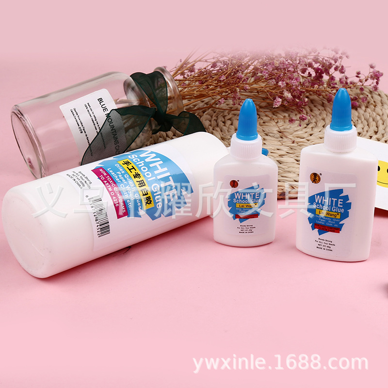 固体胶、胶水实物图