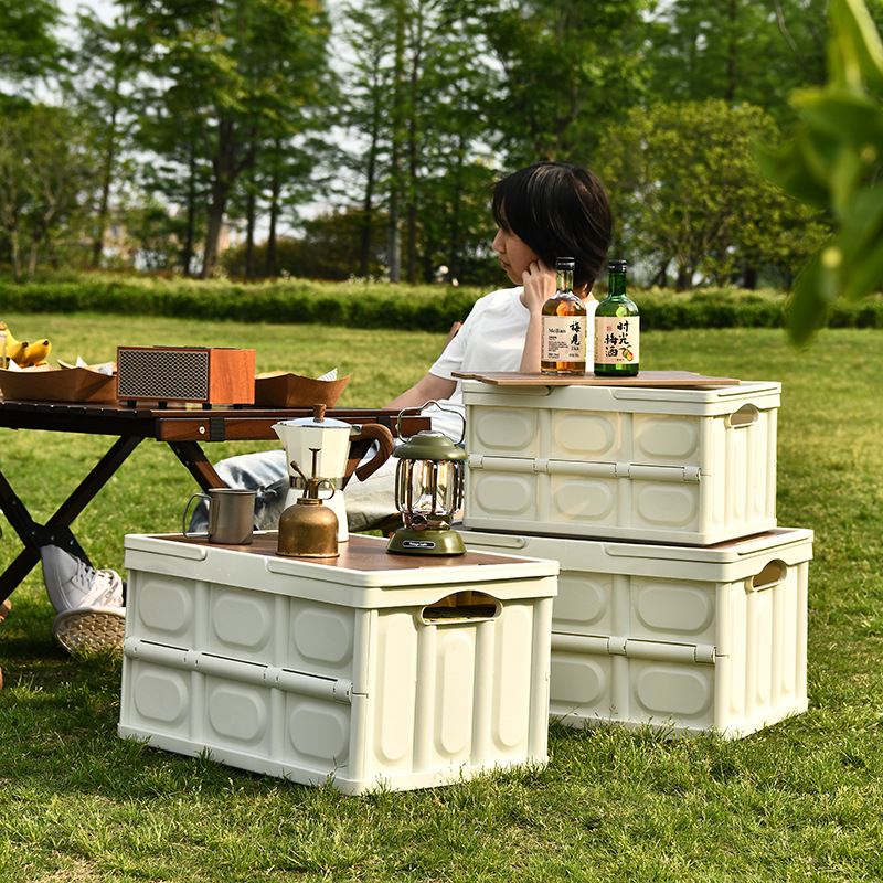 Outdoor camping storage box, hand-held folding box, camping organization box, clothing storage box, storage box, large picnic box Application Scenario