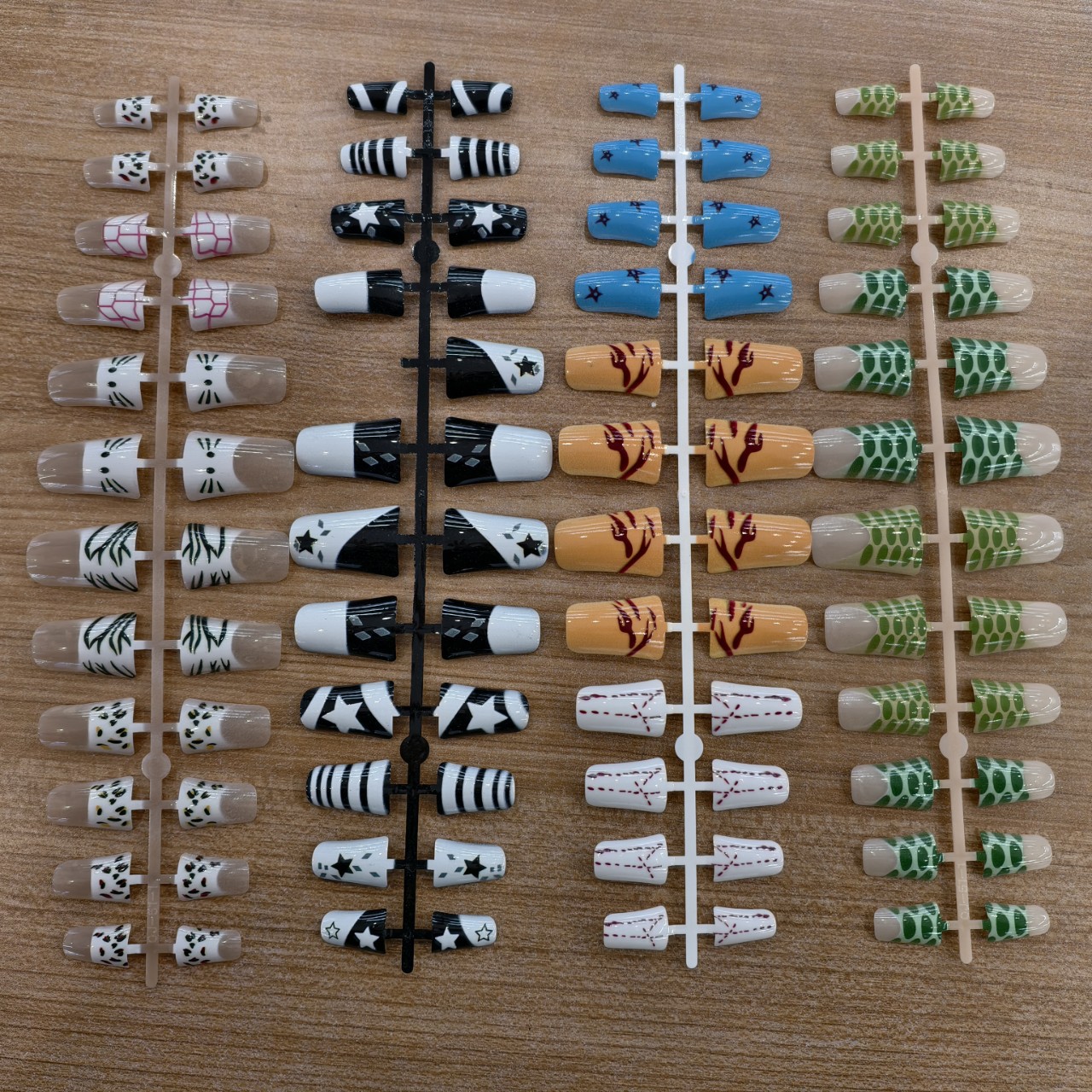New cross-border duckbill nail nail pieces, European and American style Halloween pumpkin painted square nail pieces, detachable fake nails