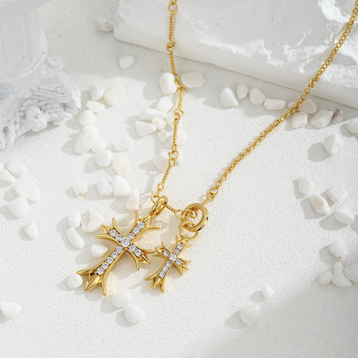 2024年柏伶创意时尚原创网红款项链 十字架大牌大气外贸款项饰细节图