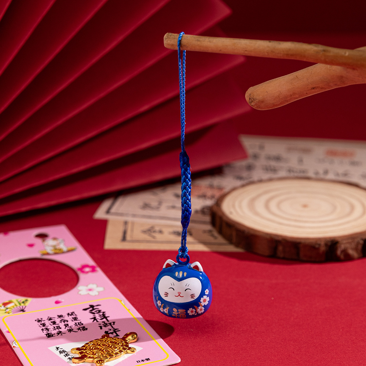 招财猫/醒狮/太阳能招财猫/塑料儿童水杯/招手摆件兔子产品图