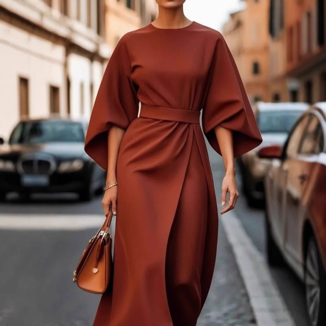 2026 Foreign trade women's clothing, European and American cross-border fashion, elegant and stylish solid color cinched waist dress, casual bat sleeve long dress full figure