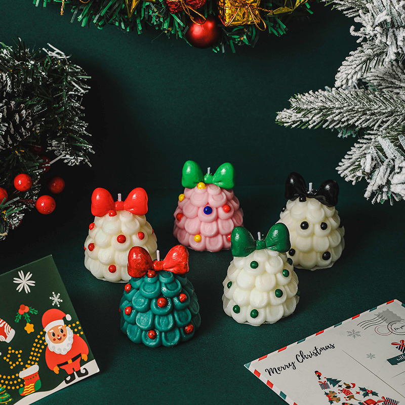 Bow Christmas tree scented candle gift, handmade scented Christmas decorative item, festive scented candle Specification image