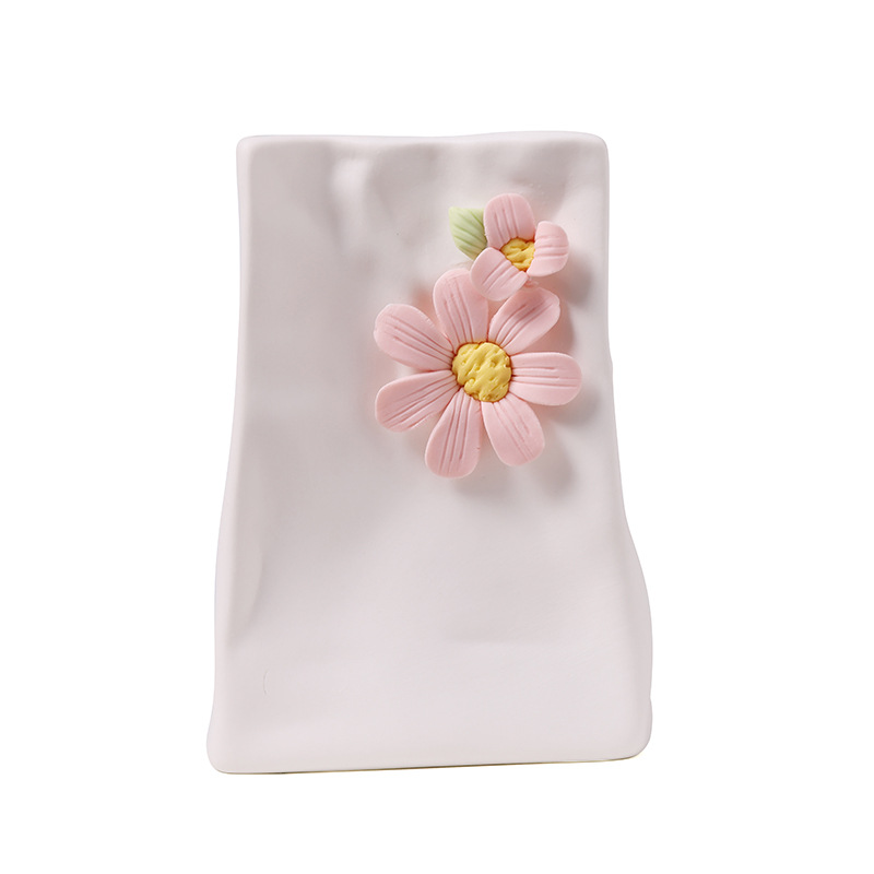 2025 Ceramic Small flower Decorative items, high-end home ceramic vases, artworks, fine display ceramic vases Item Picture