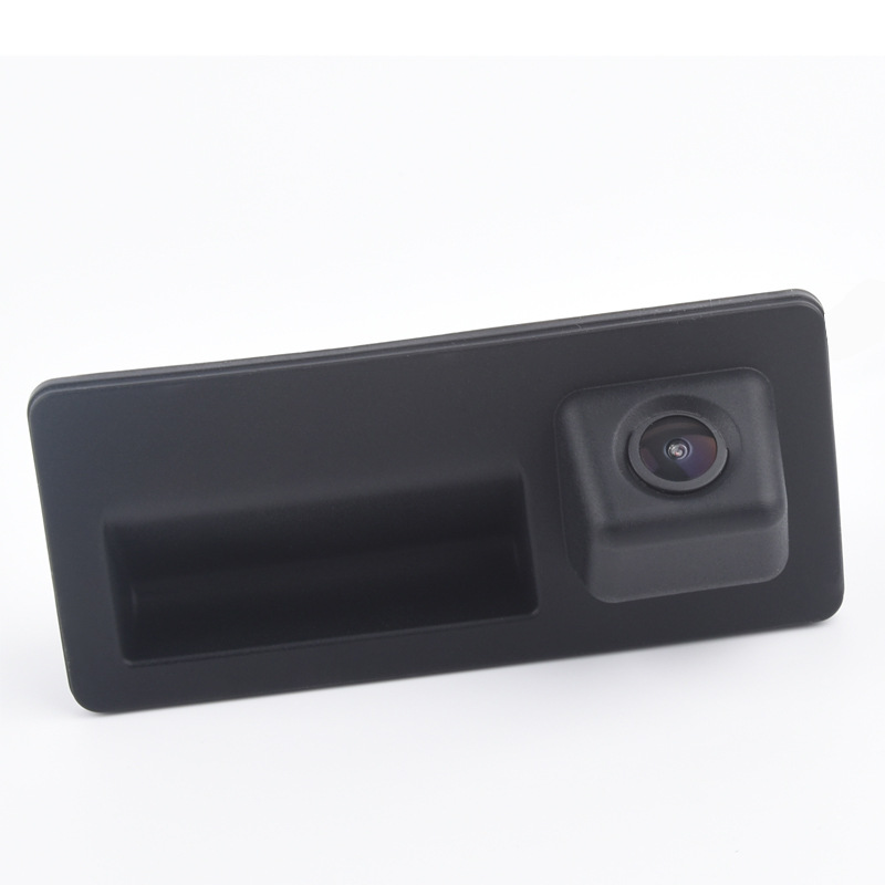 It is suitable for the high-definition night vision reversing camera of Volkswagen Audi A4, LA6L, Q3, Tiguan, Lavida and Passat details Picture