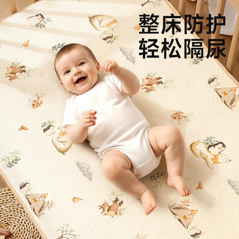 婴儿床品套件实物图