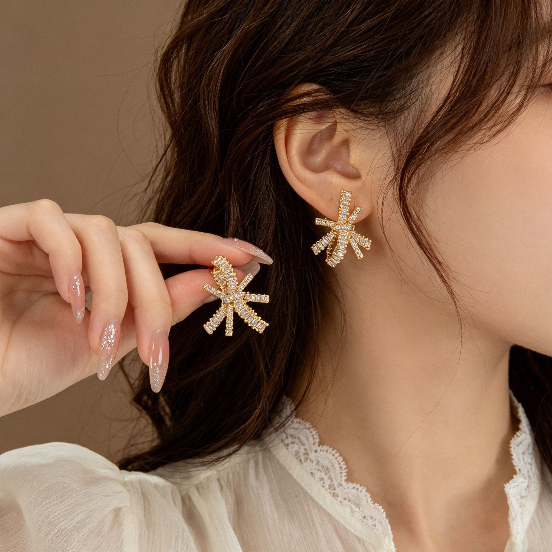 Light luxury and high-end bow stud earrings, copper alloy, real gold electroplated, square zirconium s925 silver needle, versatile commuting earrings details Picture
