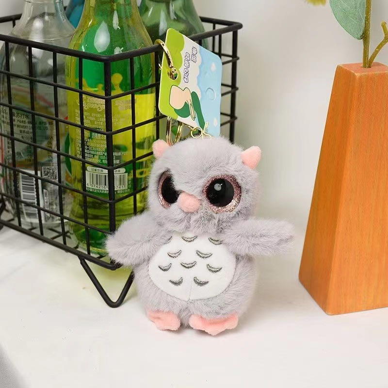 Owl, cute toy dolls, trendy little figurines, keychains, dolls, schoolbags, bags, plush pendants wholesale Application Scenario