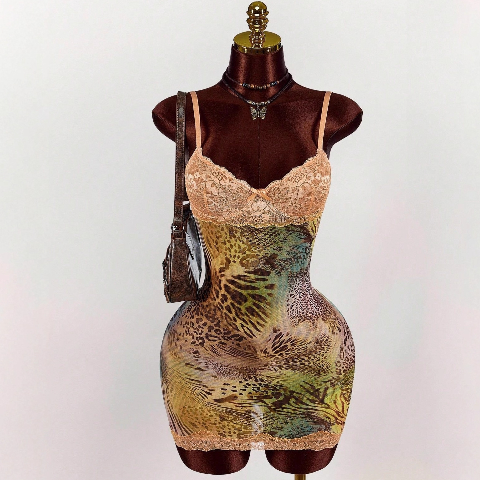 New European and American retro fashion, slimming and sexy, waist-cinching printed deep V lace patchwork halter mini dress for women full figure