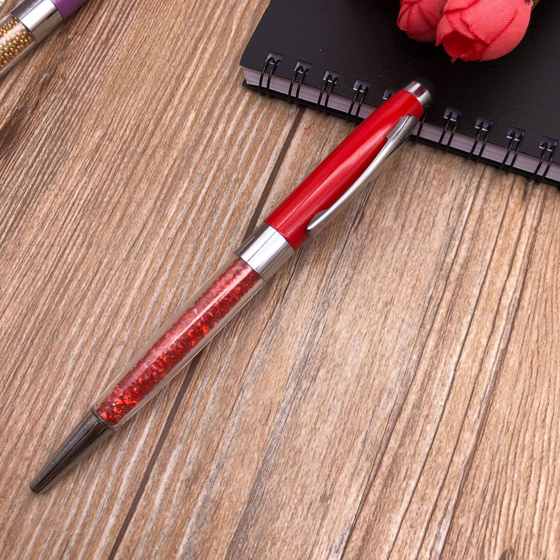 Crystal pen, rotating ballpoint pen, metal lower rod, crystal pen, gift touch screen pen, hand writing Application Scenario