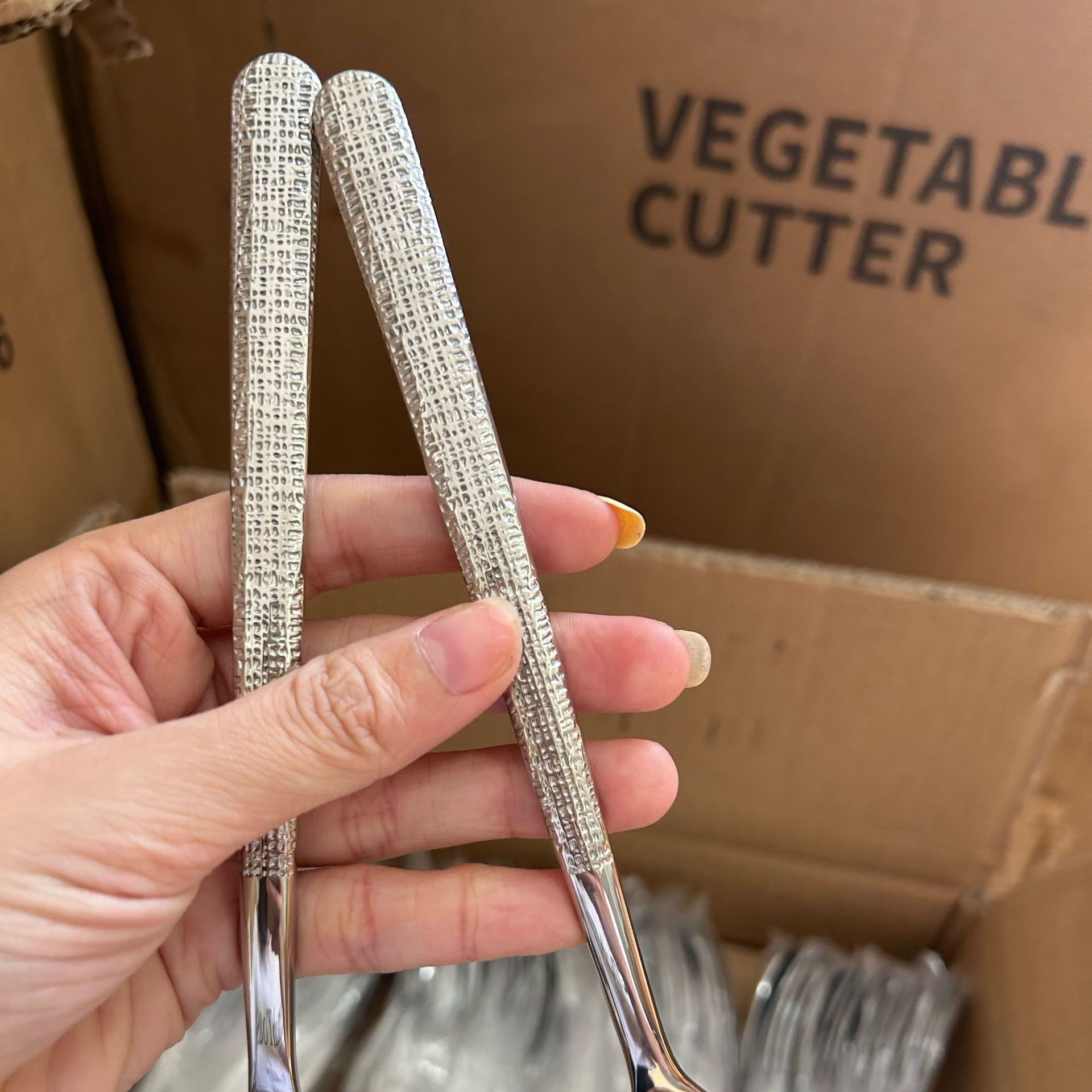 Minojia cross-border export 304 stainless steel spoons, Japanese thickened long-handled main dining spoons, food-grade rice spoons and soup spoons Specification image