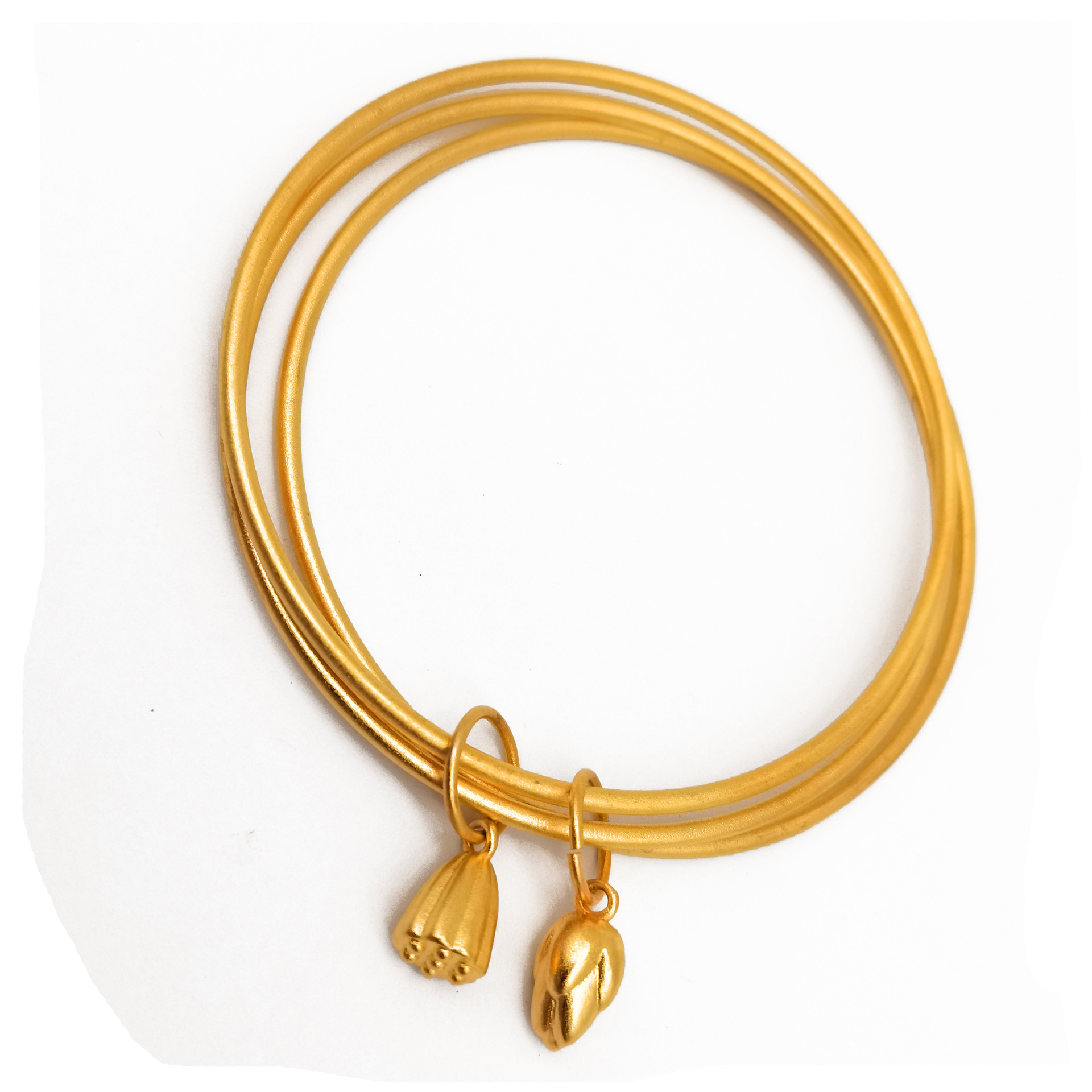 Copper gold-plated multi-loop bracelet, frosted lotus and lotus pod pendant, three-loop bracelet, three Lives and Three worlds multi-thread ring wholesale details Picture