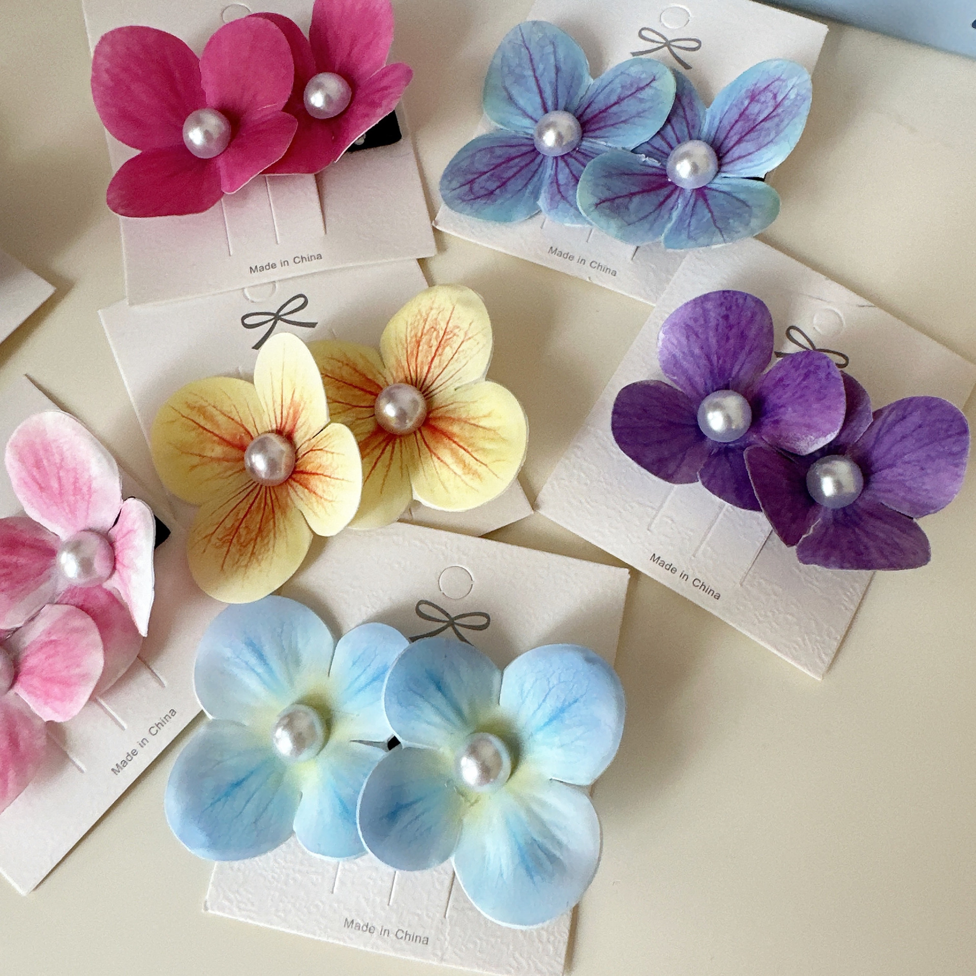 Mint Manbo Phalaenopsis pearl flower hair clip, seaside photo vacation style, side duckbill clip, super fairy-like hair accessory for women details Picture
