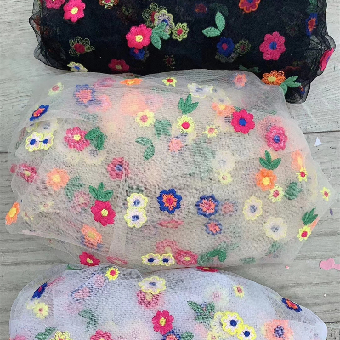 Spring/Summer 2020 new style of netted embroidered fabric multi-color chrysanthemum flower girls' clothing Lolita dress lace fabric details Picture
